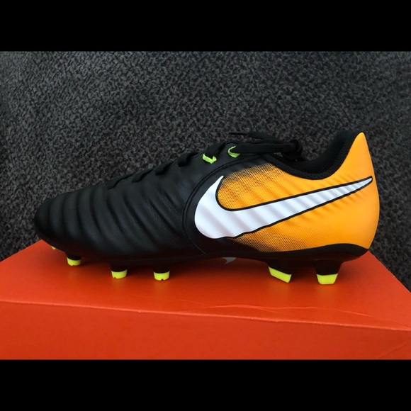 lv football cleats